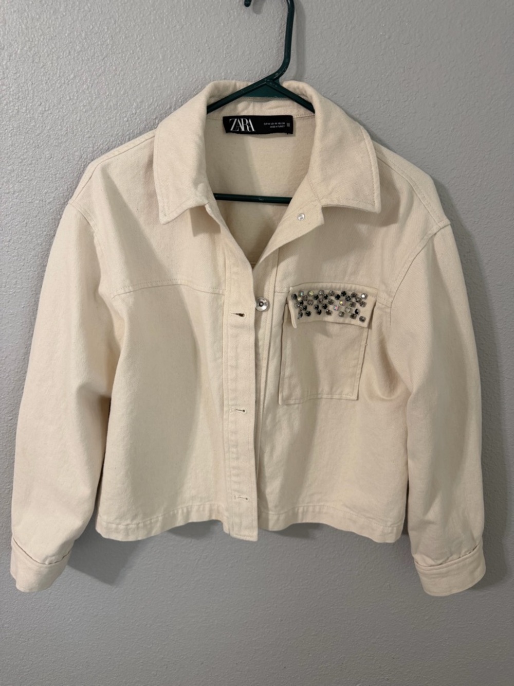 🛍️ Zara Rhinestone Embellished Denim Jacket - Ecru / Cream